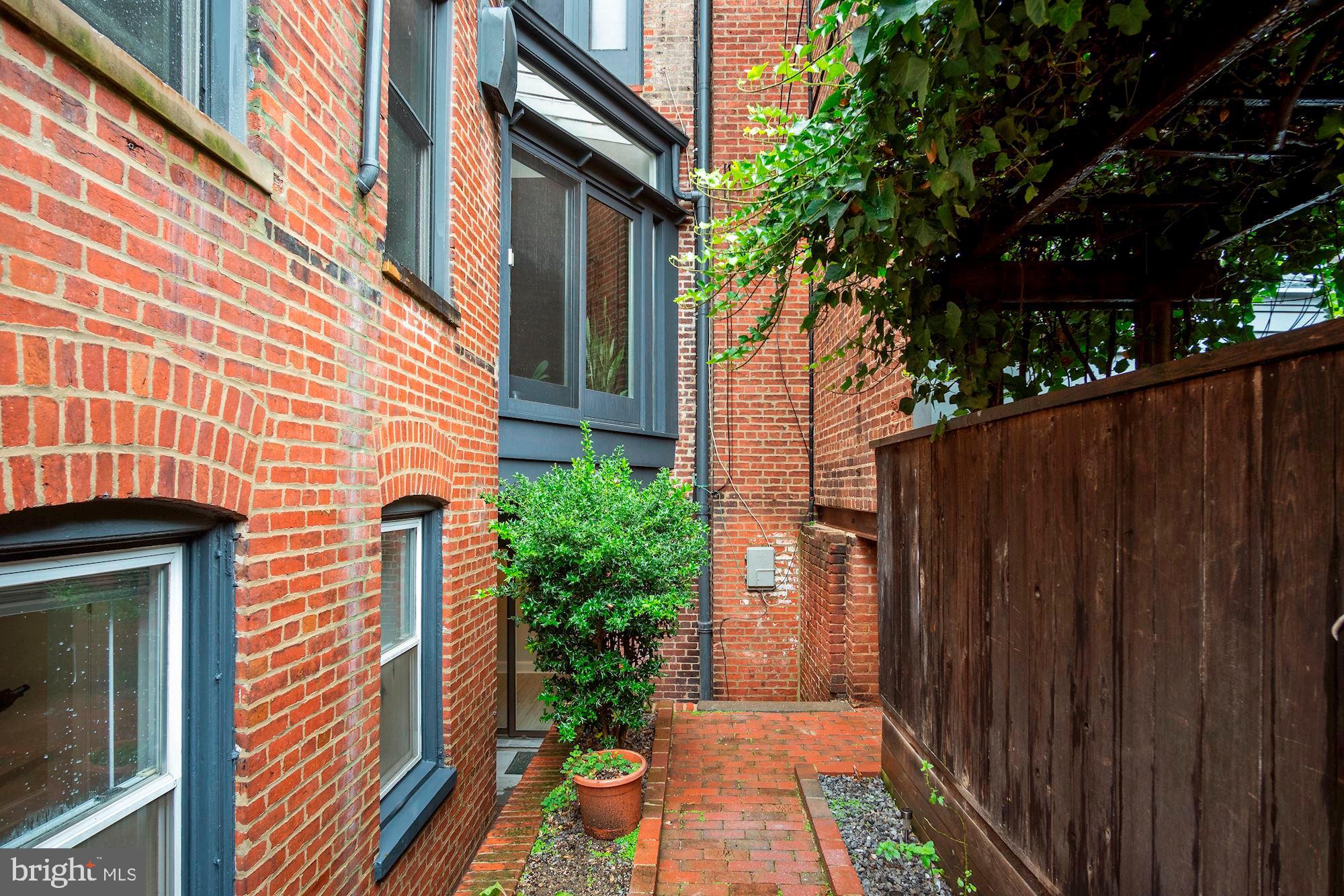 1616 S Street Northwest Washington, DC 20009 - Photo 31 of 32 Private Outdoor Space
