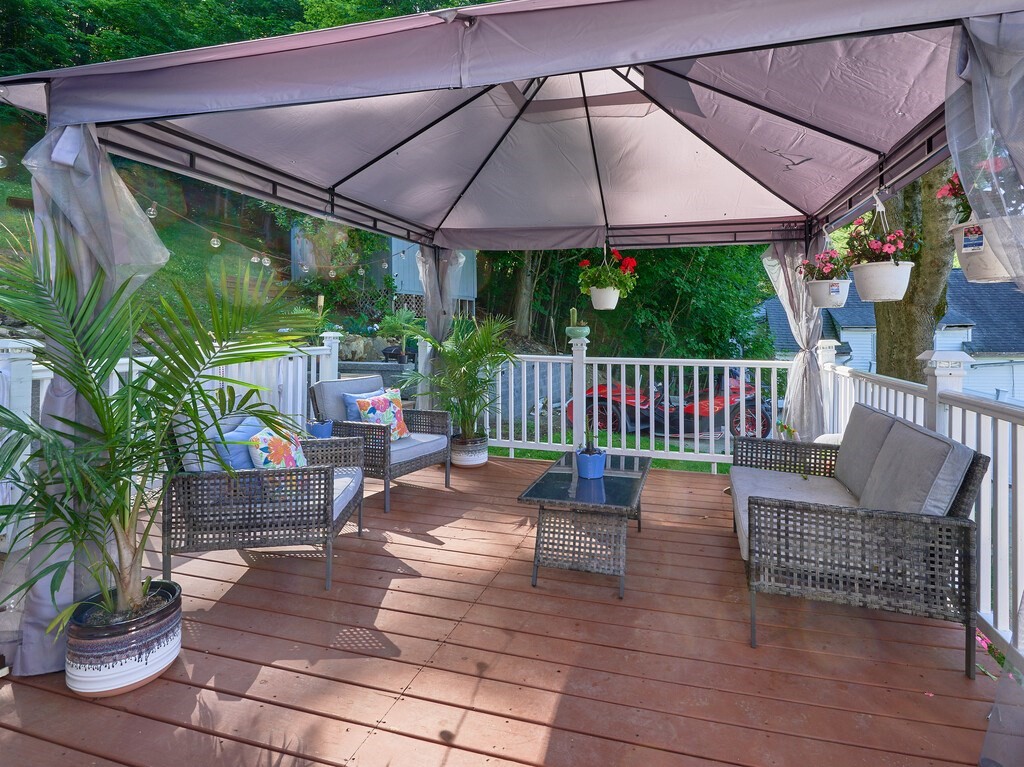 53 Temple Street Spencer, MA 01562 - Photo 5 of 20 a garden view with a seating space