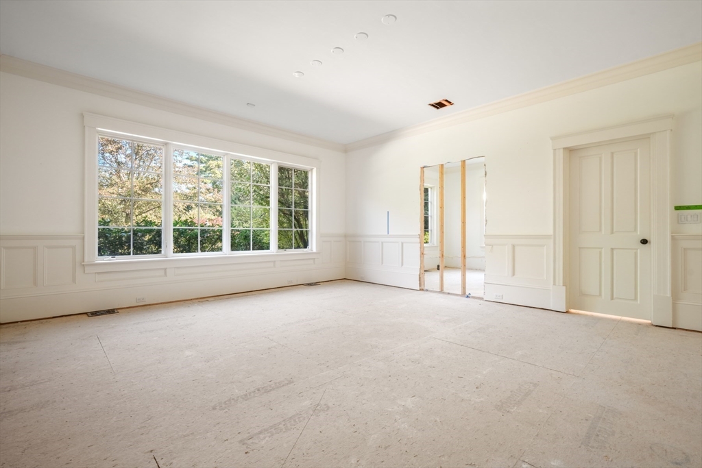 118 Woodland Road Brookline, MA 02467 - Photo 18 of 37 Gallery Image 18