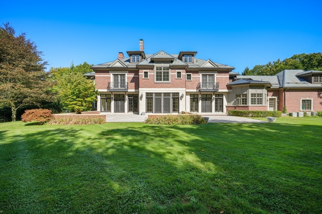 118 Woodland Road Brookline, MA 02467 - Photo 26 of 37 Gallery Image 26