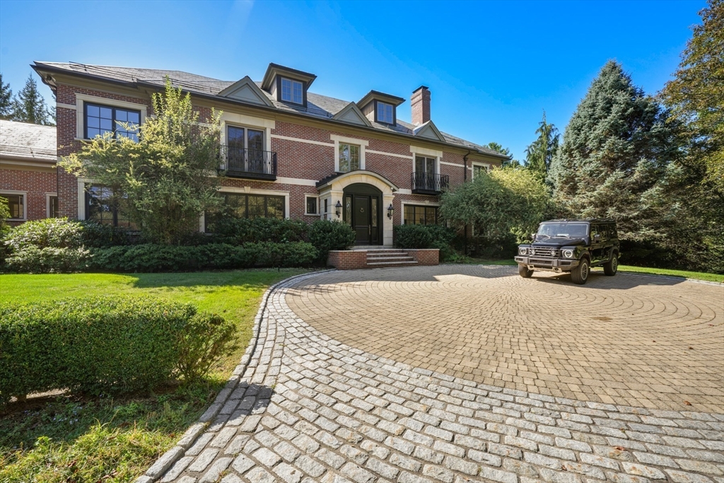 118 Woodland Road Brookline, MA 02467 - Photo 32 of 37 Gallery Image 32