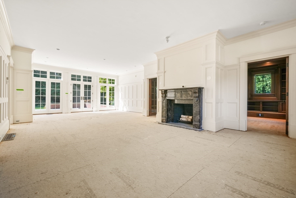118 Woodland Road Brookline, MA 02467 - Photo 4 of 37 Gallery Image 4