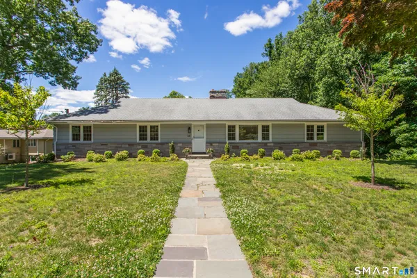 $699,999 | 45 Frenchtown Road, Trumbull, CT 06611