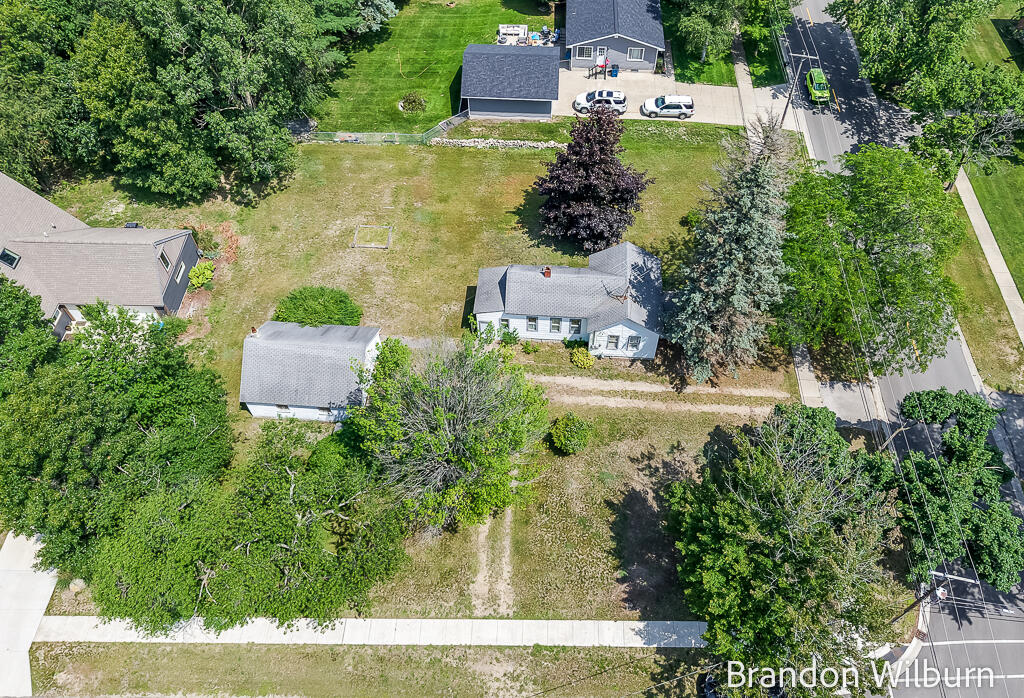 3259 Maple Grove Road Muskegon, MI 49441 - Photo 12 of 36 3529MapleGroveRd-12LoRes