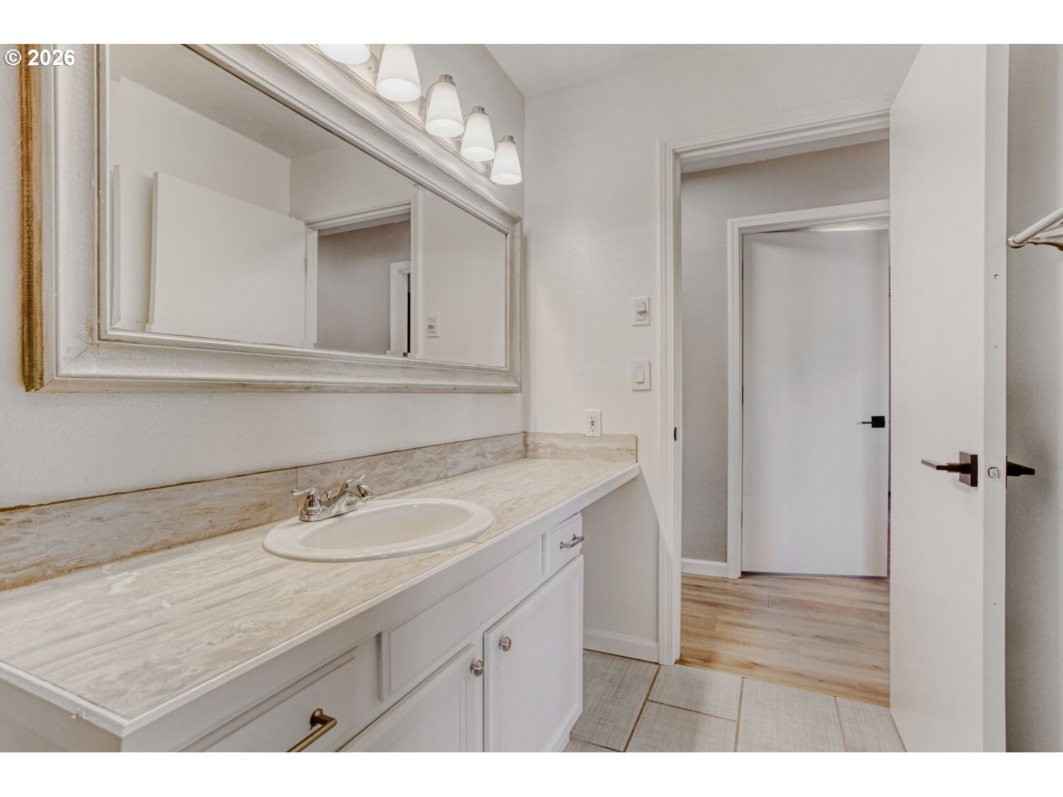 17741 Southeast Marie Street Portland, OR 97236 - Photo 16 of 37