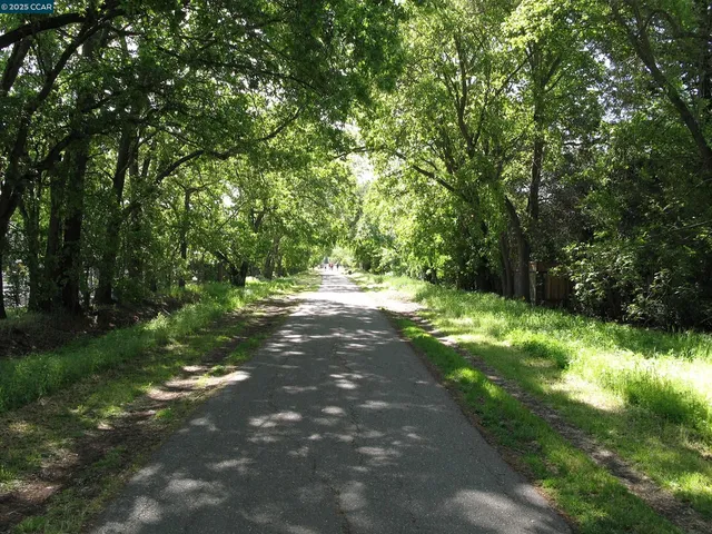 $2,150,000 | 50 Vista Lane, Alamo, CA 94507