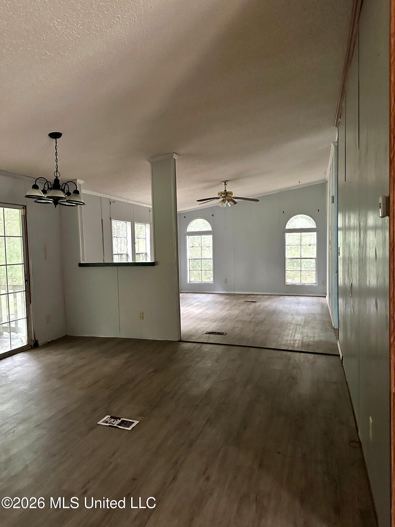 82 Shelton Pearson Road, Unit B Picayune, MS 39466 - Photo 4 of 14 IMG_4350_MLS_ready