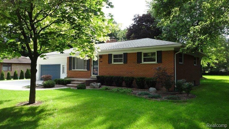 55 Nevada Avenue Rochester, MI 48309 - Photo 18 of 19 Front of Home view 2