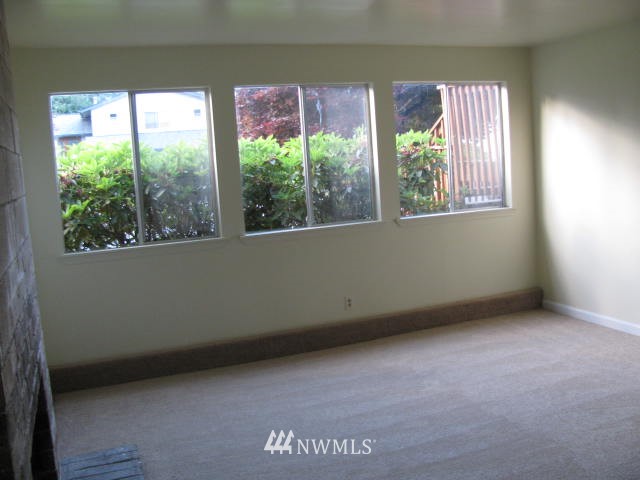 15919 Southeast 179th Street Renton, WA 98058 - Photo 9 of 16 Gallery Image 9