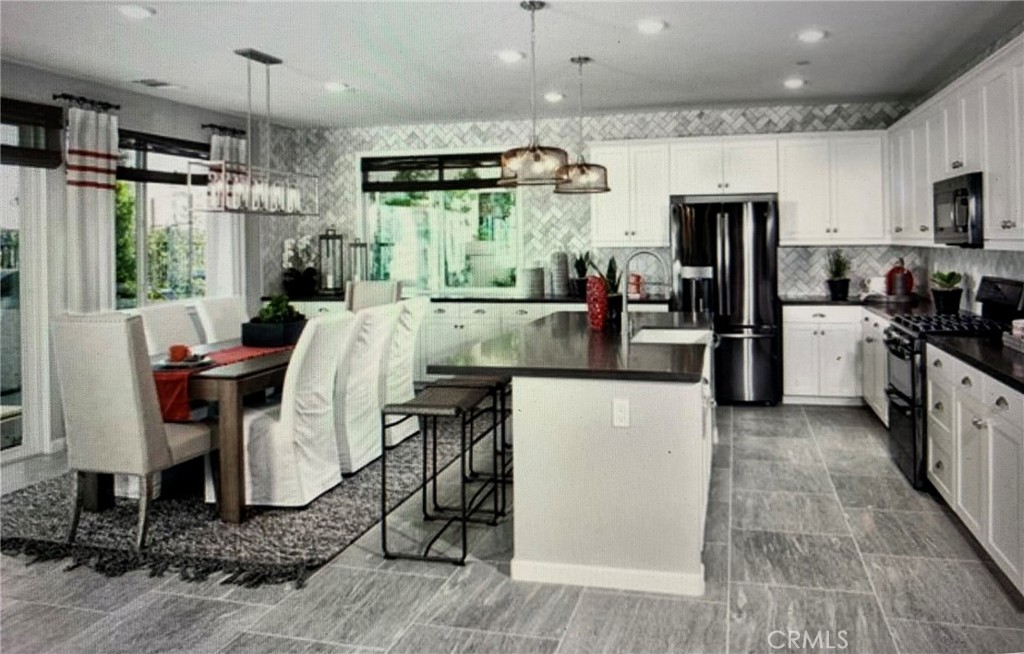 30835 Nature Road Murrieta, CA 92563 - Photo 11 of 38