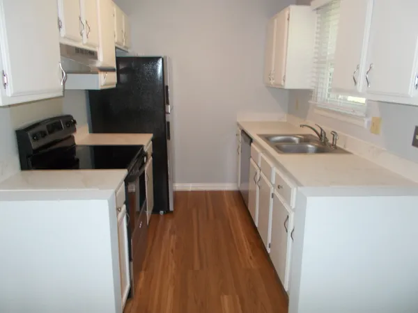$1,350 | 306 Woodview Court, Old Hickory, TN 37138
