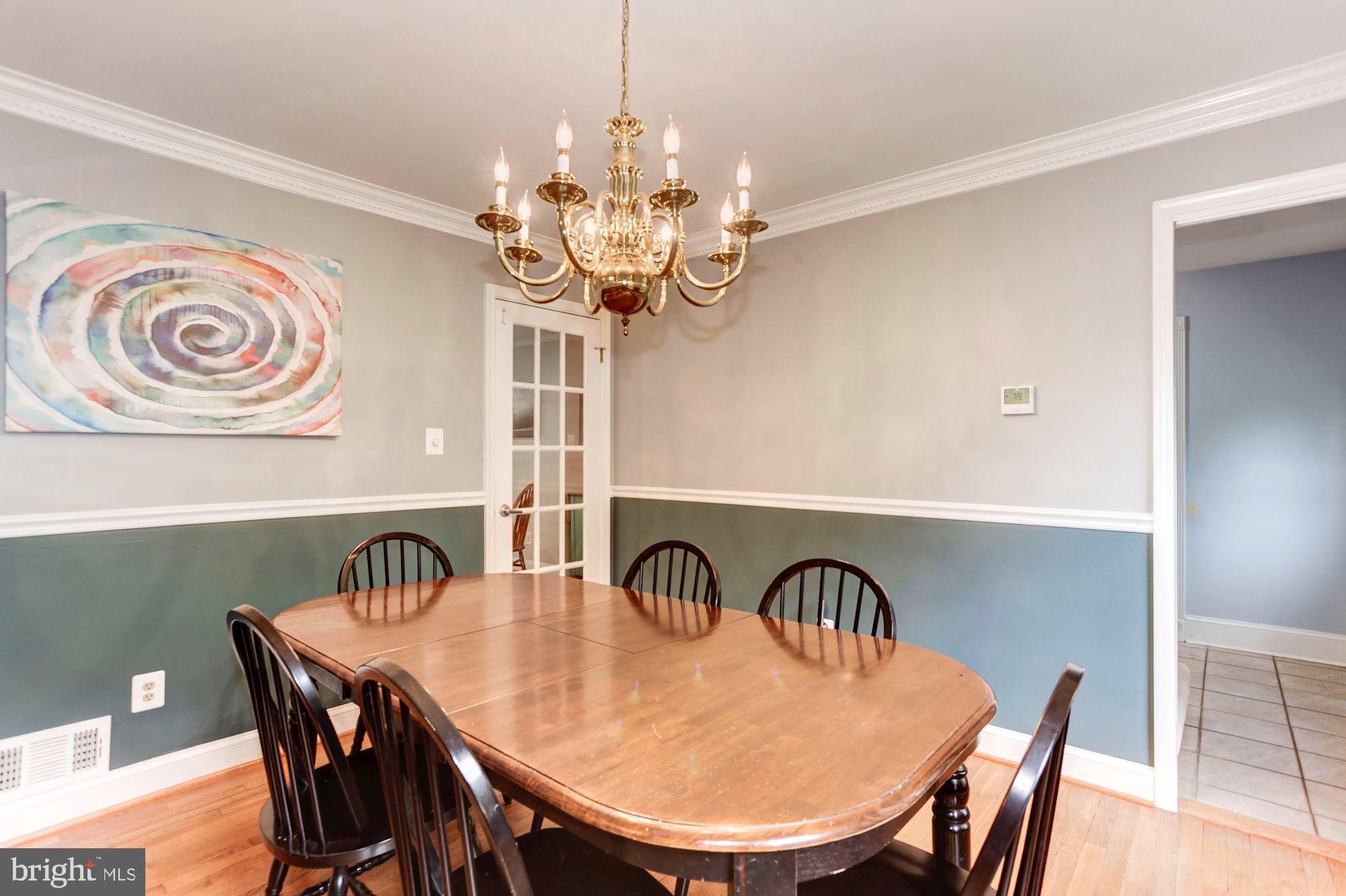 8409 Finlay Court Springfield, VA 22153 - Photo 6 of 31