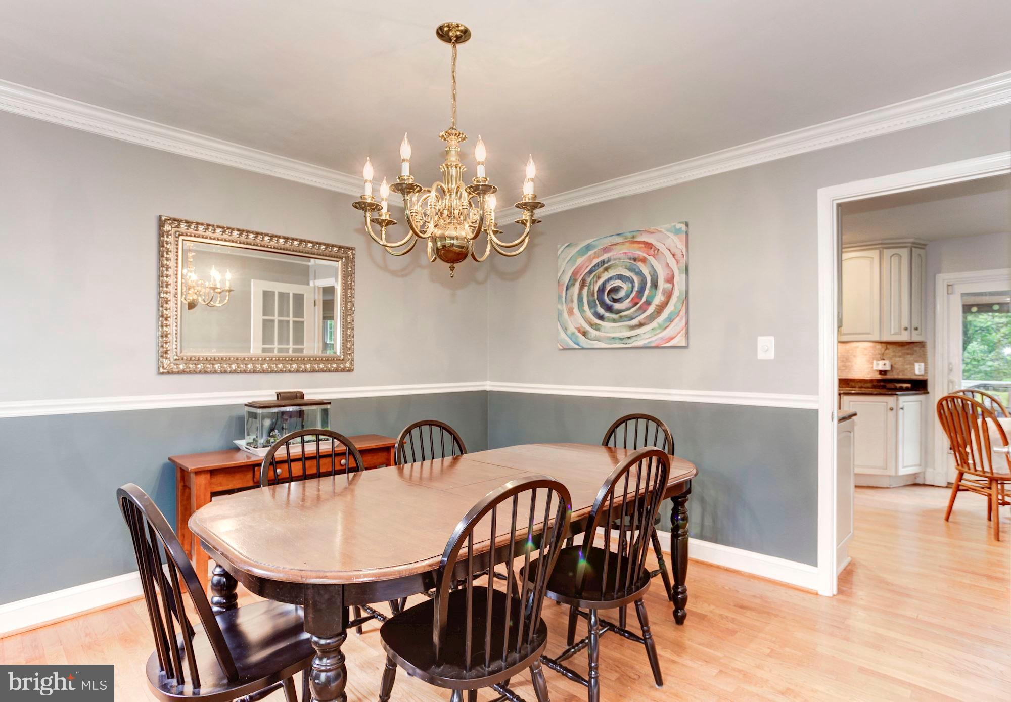 8409 Finlay Court Springfield, VA 22153 - Photo 7 of 31