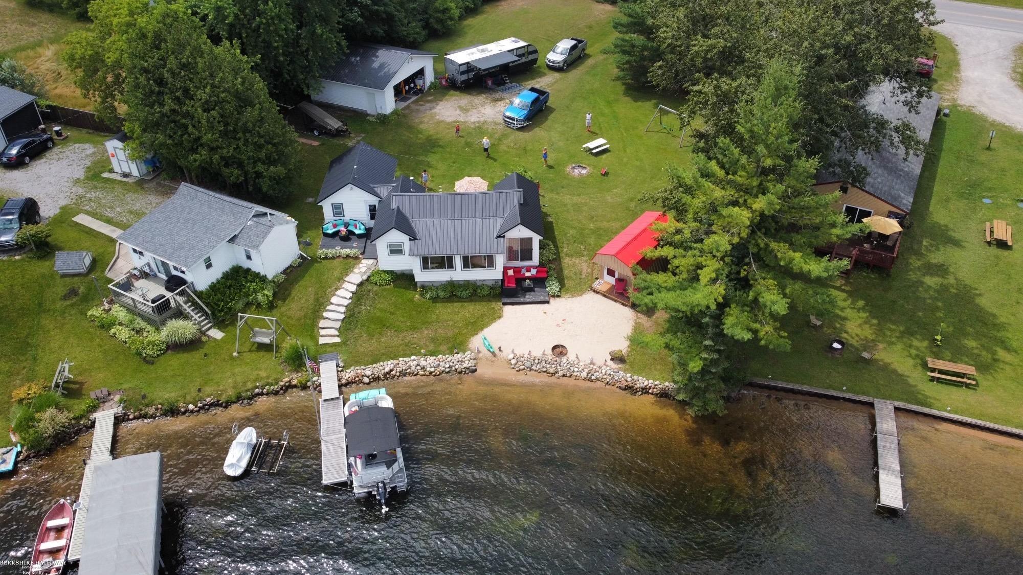 4978 Long Lake Road Hale, MI 48739 - Photo 9 of 47