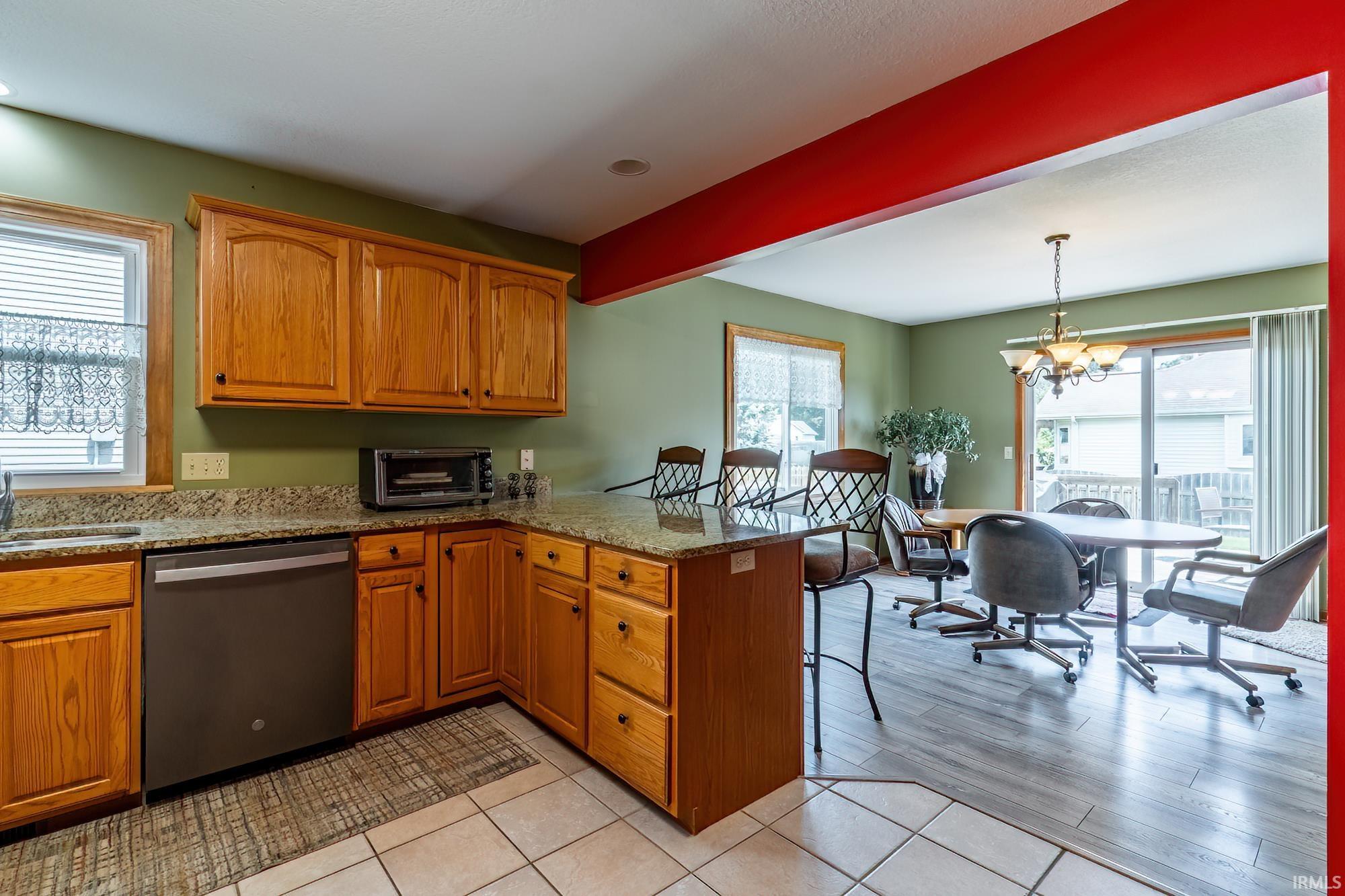 9613 Shellbrook Drive Fort Wayne, IN 46835 - Photo 12 of 36 Gallery Image 12