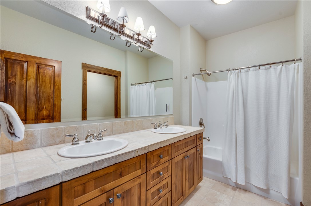 17 Lake Ridge Circle, Unit 1833 Keystone, CO 80435 - Photo 16 of 35 Gallery Image 16
