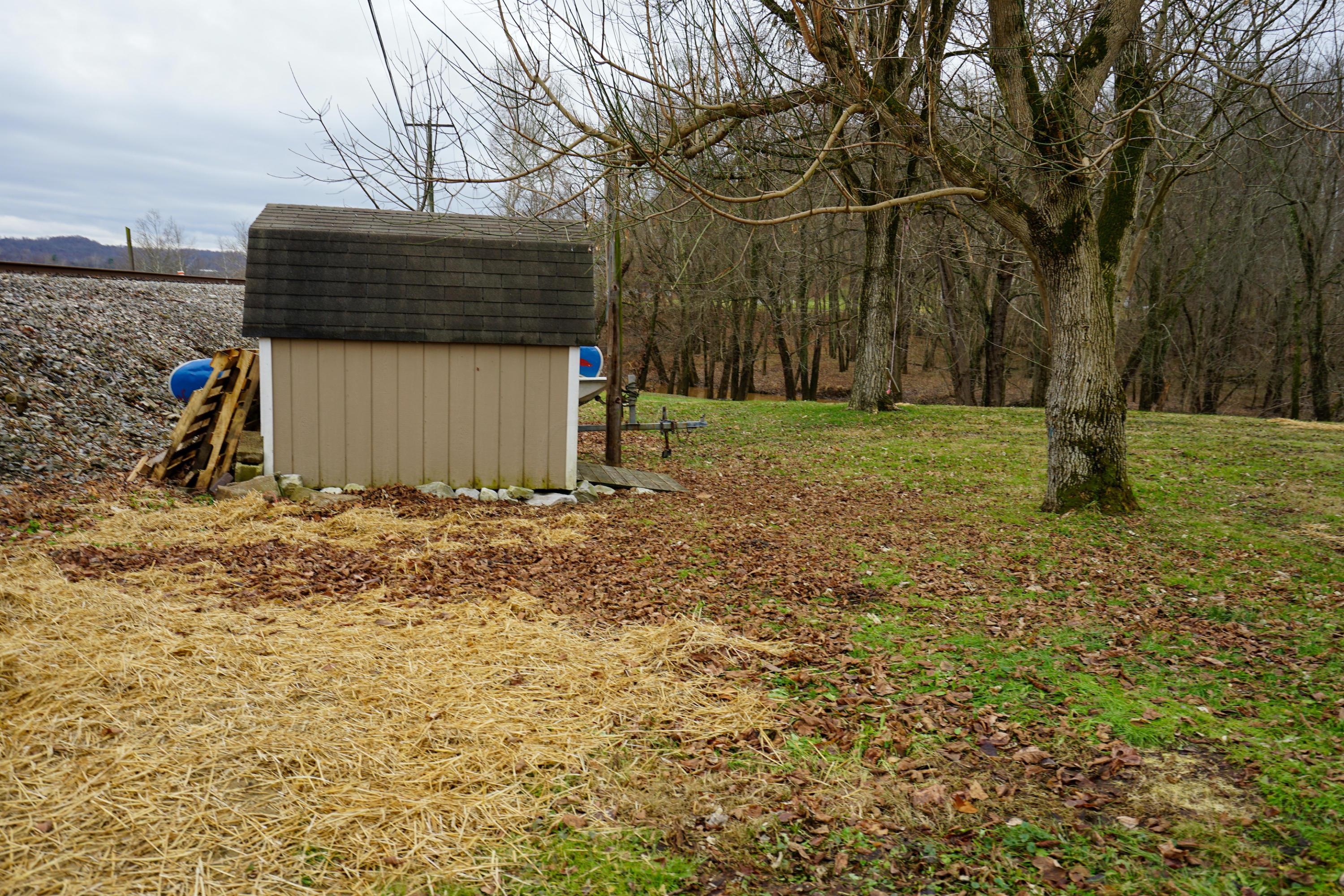 27 Henson Road Gallipolis, OH 45631 - Photo 4 of 42