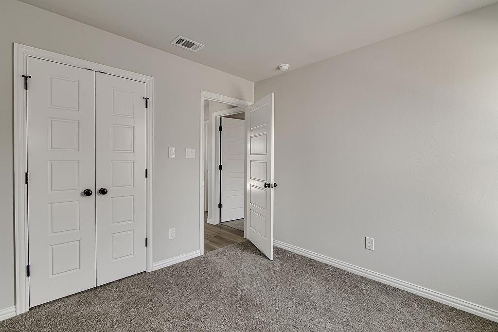 333 North Field Street Burleson, TX 76028 - Photo 19 of 35 a view of an empty room