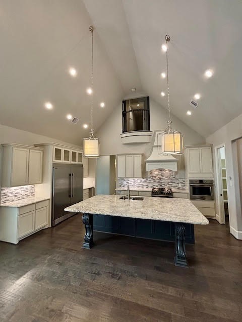 8970 Navigation Circle Montgomery, TX 77316 - Photo 13 of 47 a large kitchen with a table and chairs