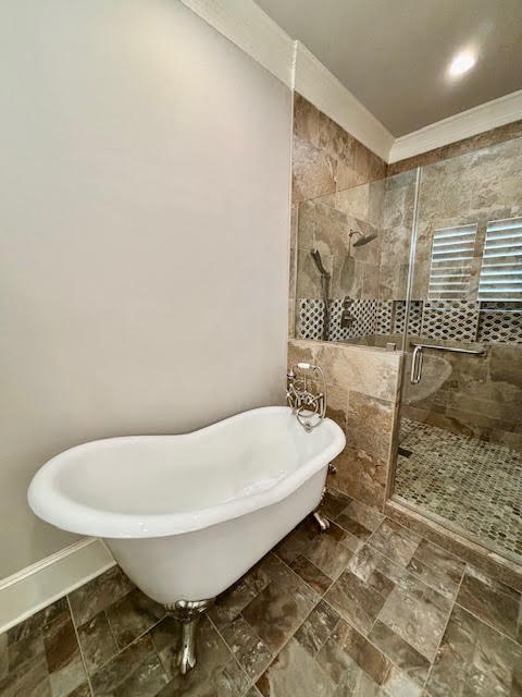 8970 Navigation Circle Montgomery, TX 77316 - Photo 28 of 47 a bathroom with a sink and a mirror