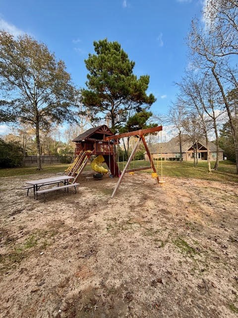 8970 Navigation Circle Montgomery, TX 77316 - Photo 46 of 47 a view of outdoor space with playground and green space