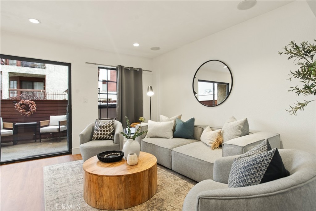 230 Bethany Road, Unit 124 Burbank, CA 91504 - Photo 16 of 43