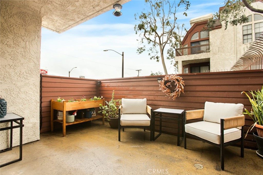 230 Bethany Road, Unit 124 Burbank, CA 91504 - Photo 17 of 43