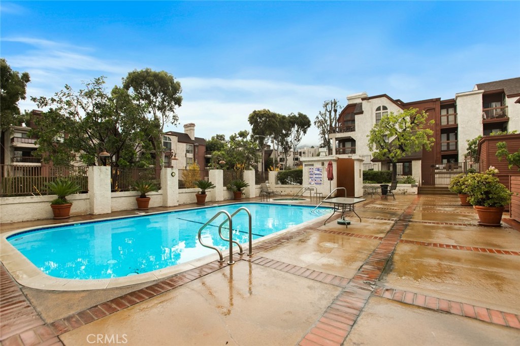 230 Bethany Road, Unit 124 Burbank, CA 91504 - Photo 21 of 43