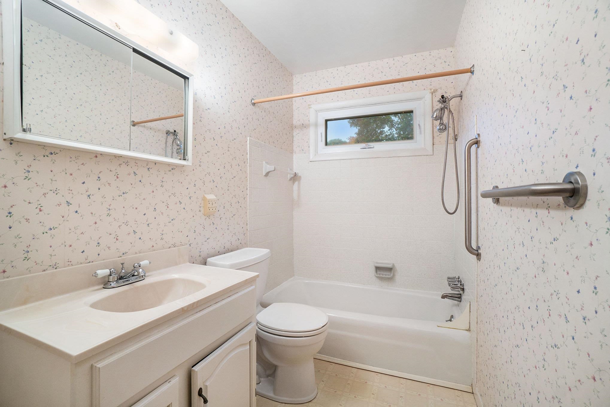 4799 Silver Pines Road Traverse City, MI 49685 - Photo 6 of 15