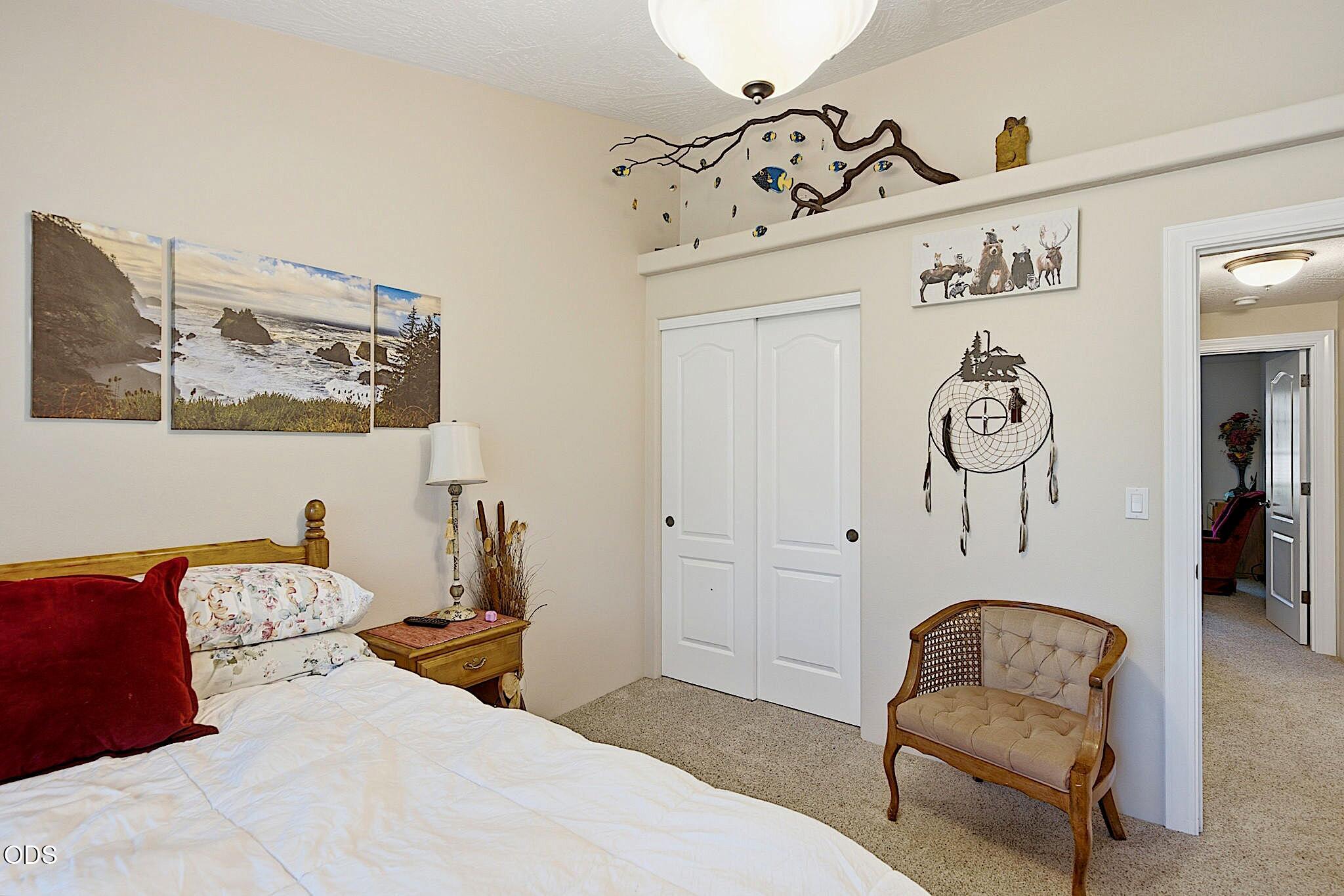 2714 Trinity Way Grants Pass, OR 97527 - Photo 28 of 37