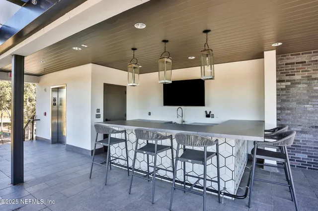 $589,000 | 10947 Town View Drive, Jacksonville, FL 32256