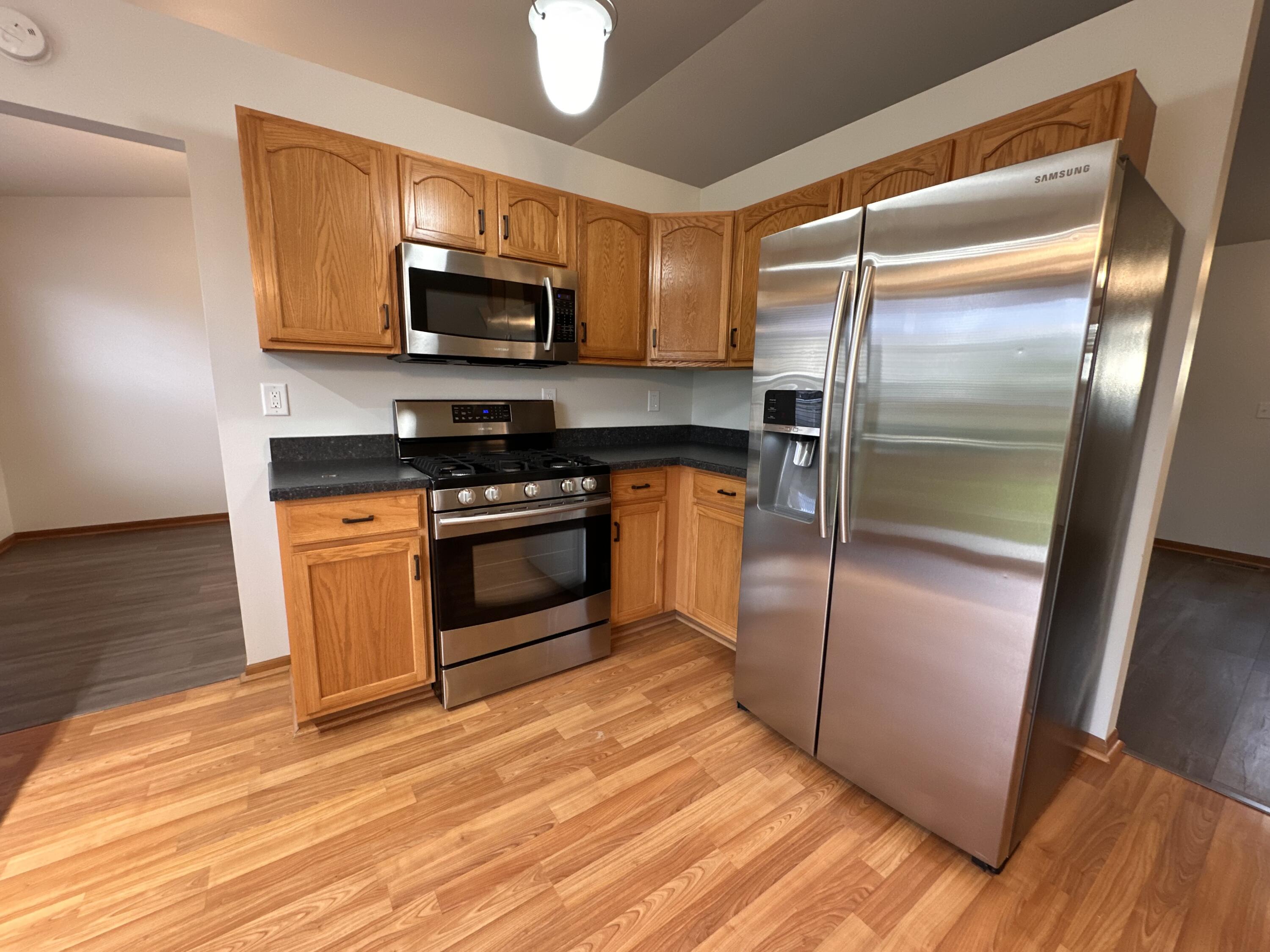 12379 Spencer Place Crown Point, IN 46307 - Photo 6 of 28 3000x2250