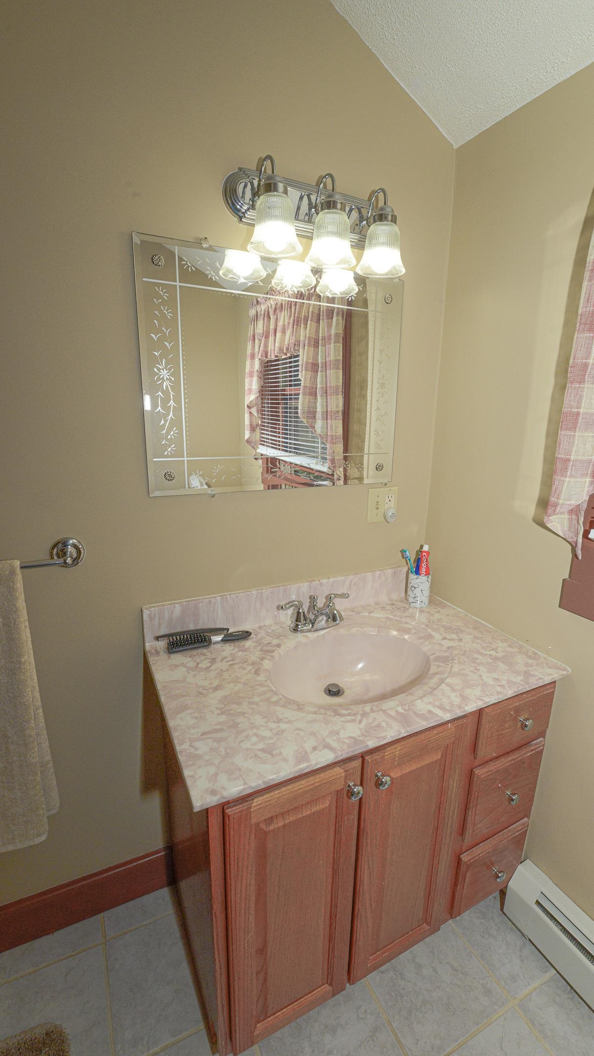 18 Charles Road Conway, NH 03813 - Photo 34 of 48