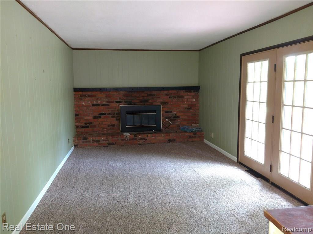 3565 Lake George Road Oakland, MI 48363 - Photo 3 of 28 IMG_20180619_104833305.jpg