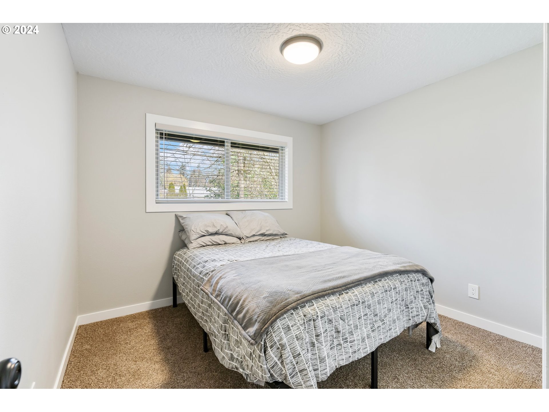 13040 Southwest Walker Road Beaverton, OR 97005 - Photo 16 of 37 Bedroom