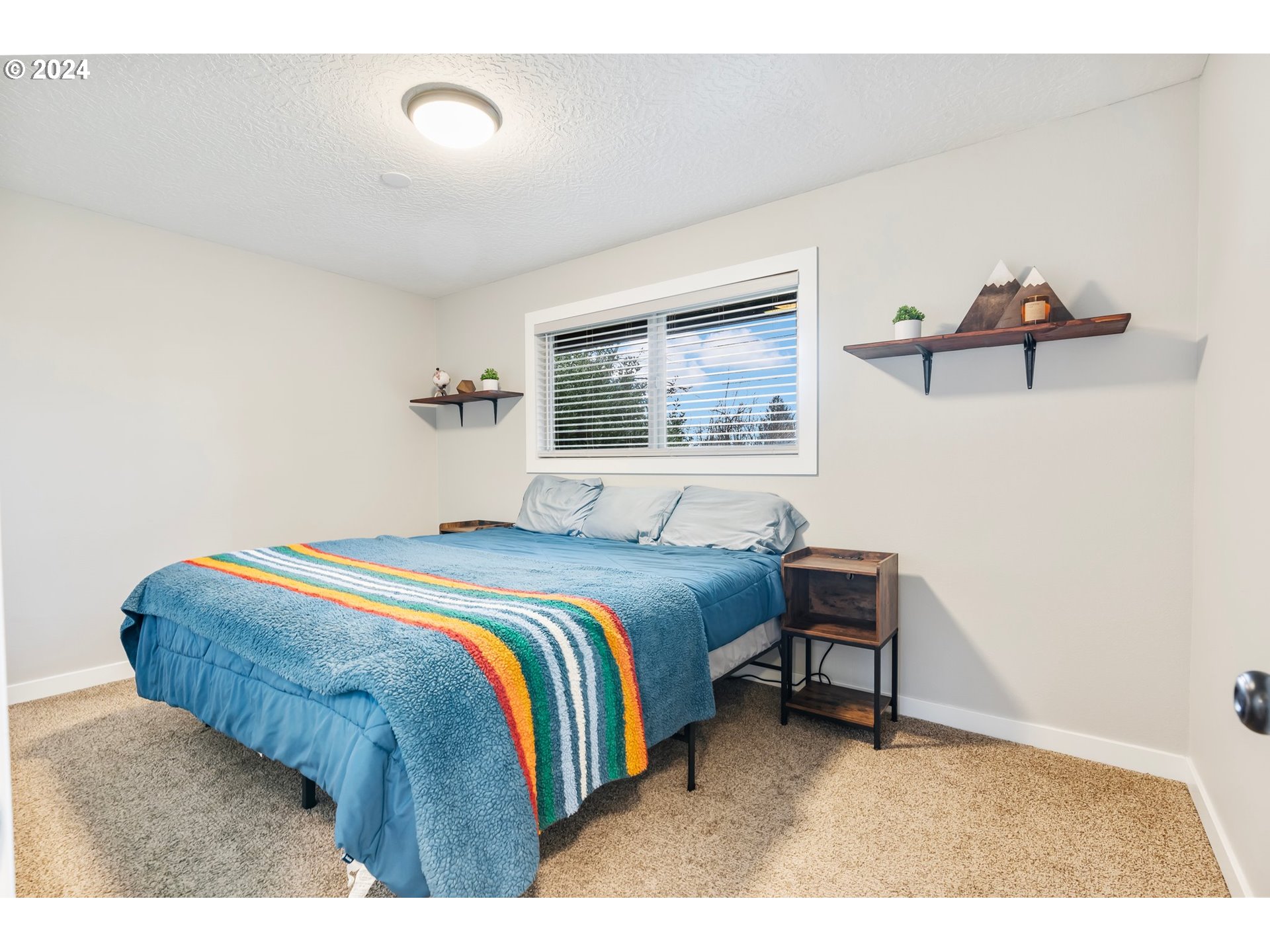 13040 Southwest Walker Road Beaverton, OR 97005 - Photo 19 of 37 Bedroom