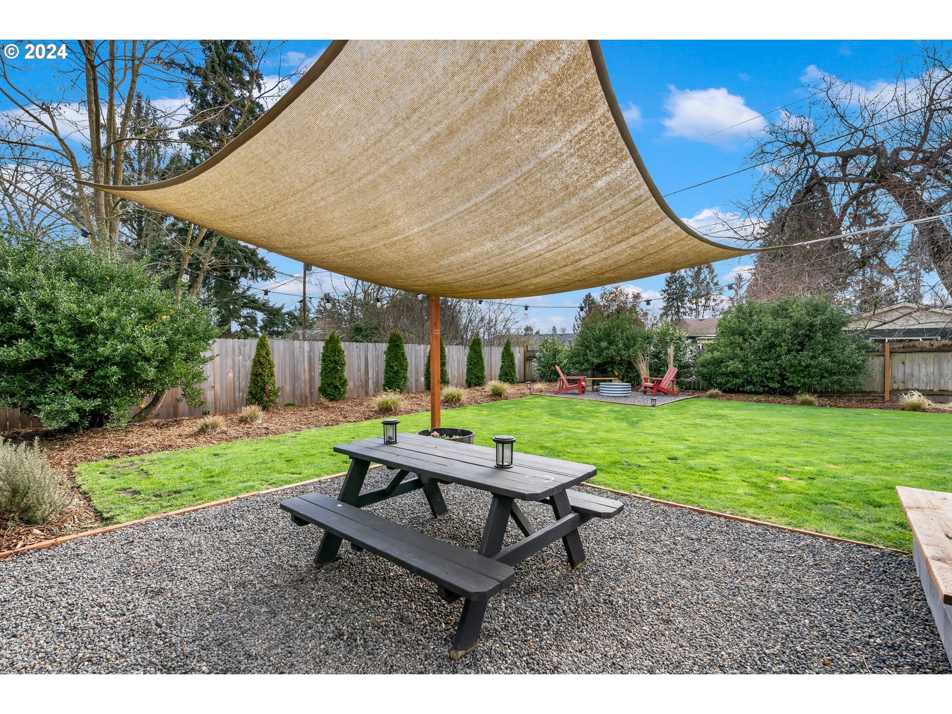 13040 Southwest Walker Road Beaverton, OR 97005 - Photo 22 of 37 Yard