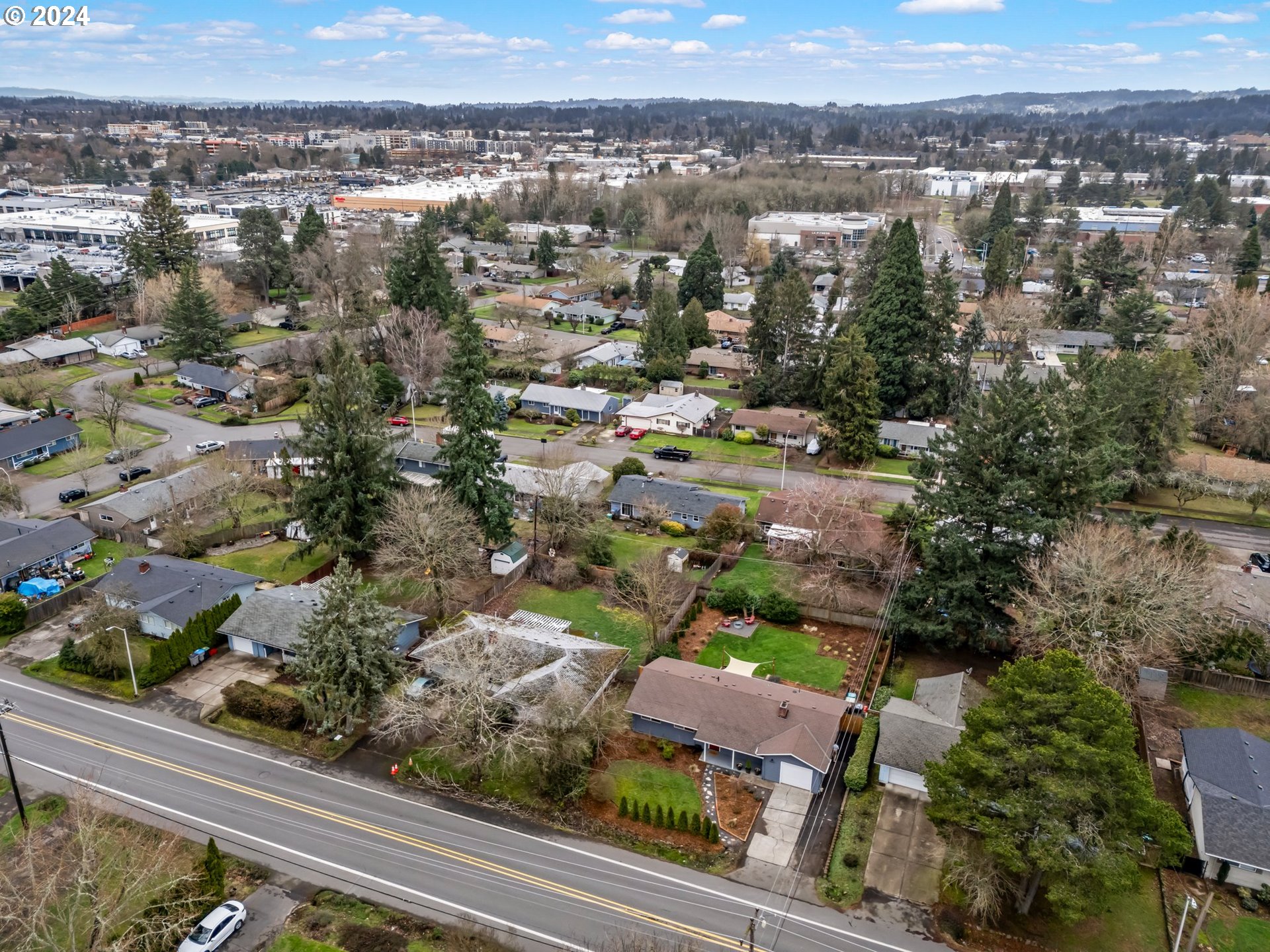 13040 Southwest Walker Road Beaverton, OR 97005 - Photo 35 of 37 Gallery Image 35