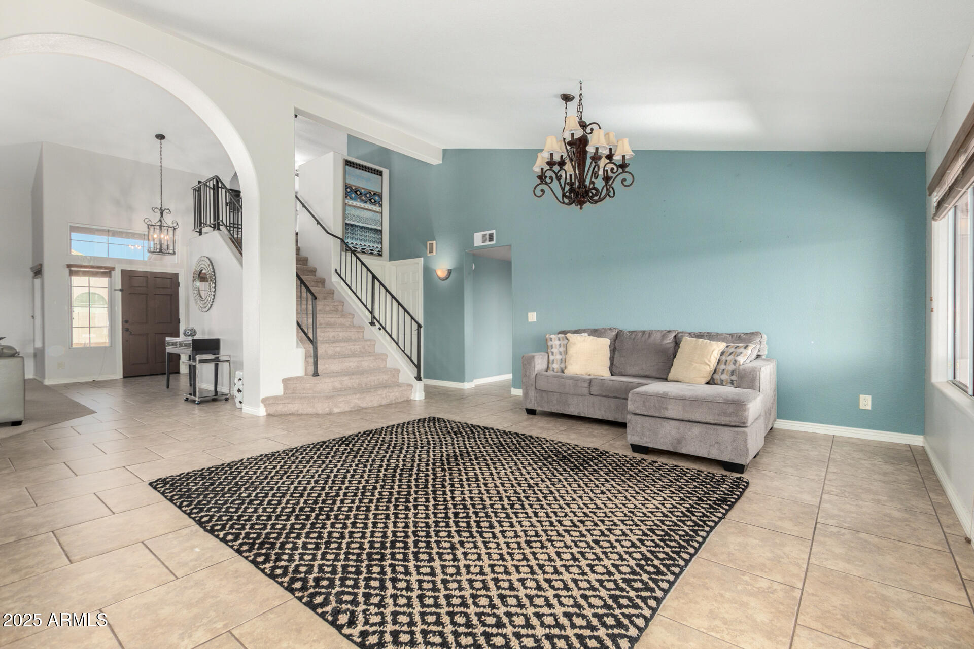 4304 North Ranier Mesa, AZ 85215 - Photo 11 of 33 08 Ranier