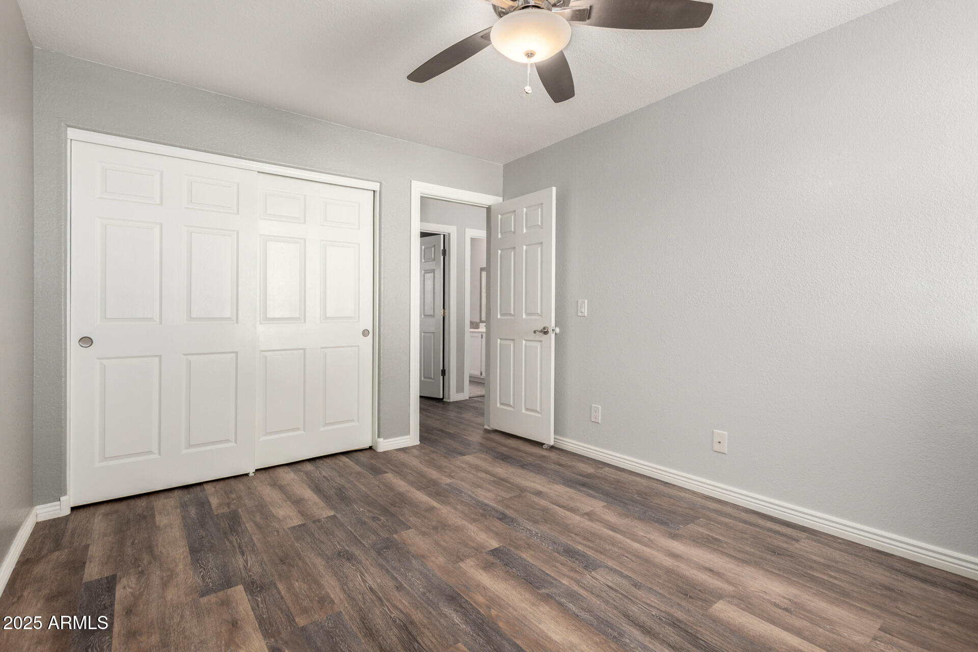 4304 North Ranier Mesa, AZ 85215 - Photo 25 of 33 26 Ranier