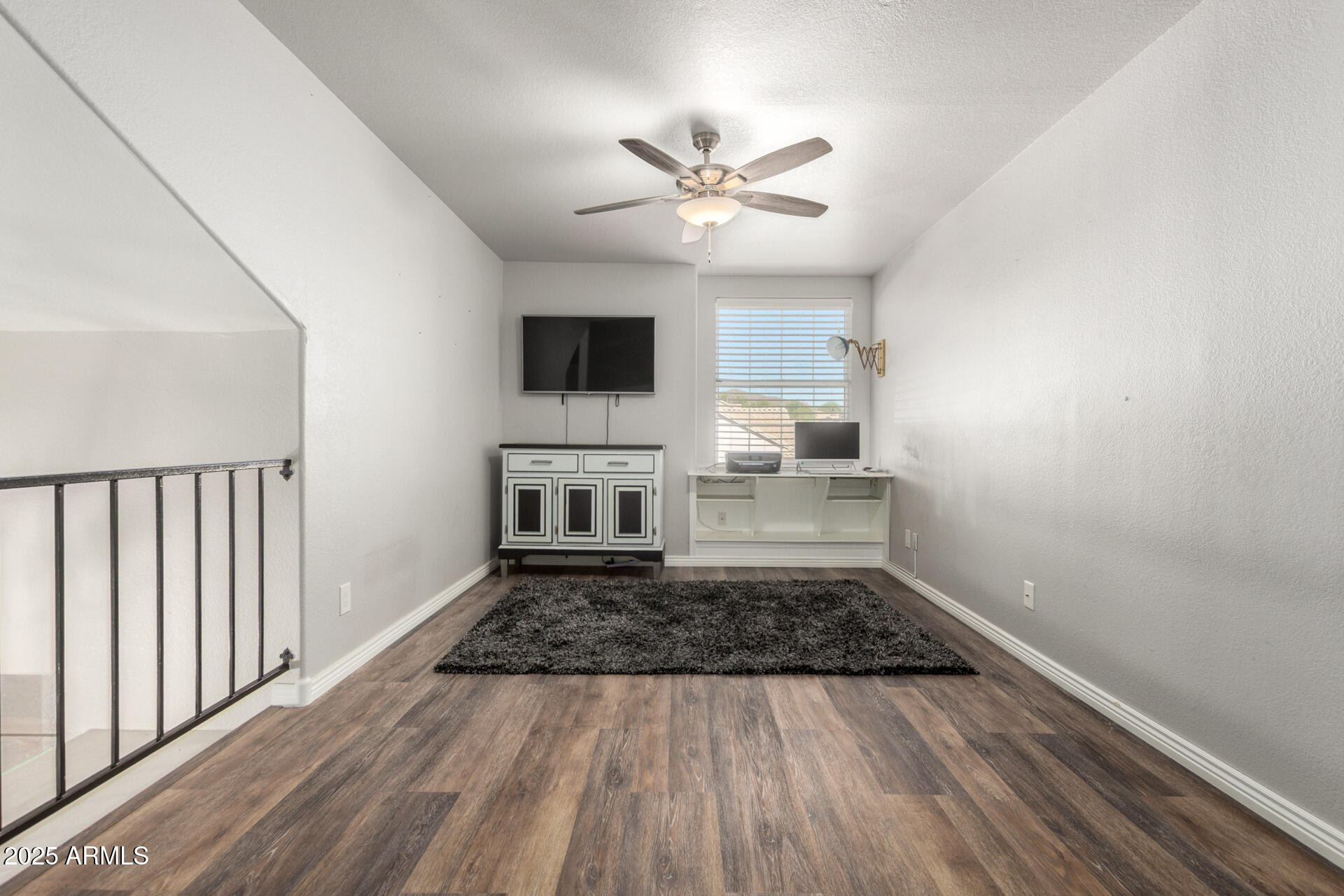 4304 North Ranier Mesa, AZ 85215 - Photo 29 of 33 31 Ranier