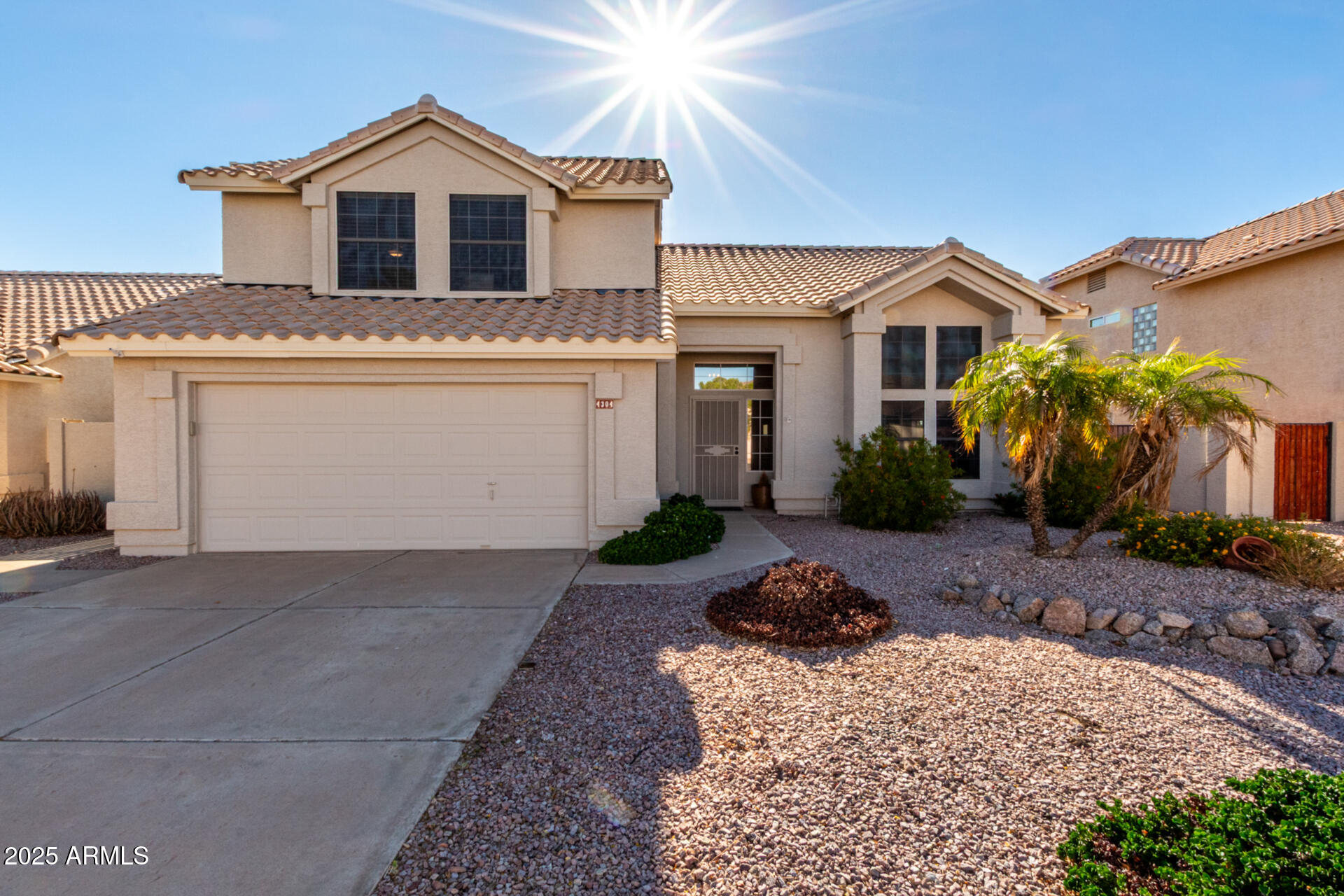 4304 North Ranier Mesa, AZ 85215 - Photo 5 of 33 02 Ranier