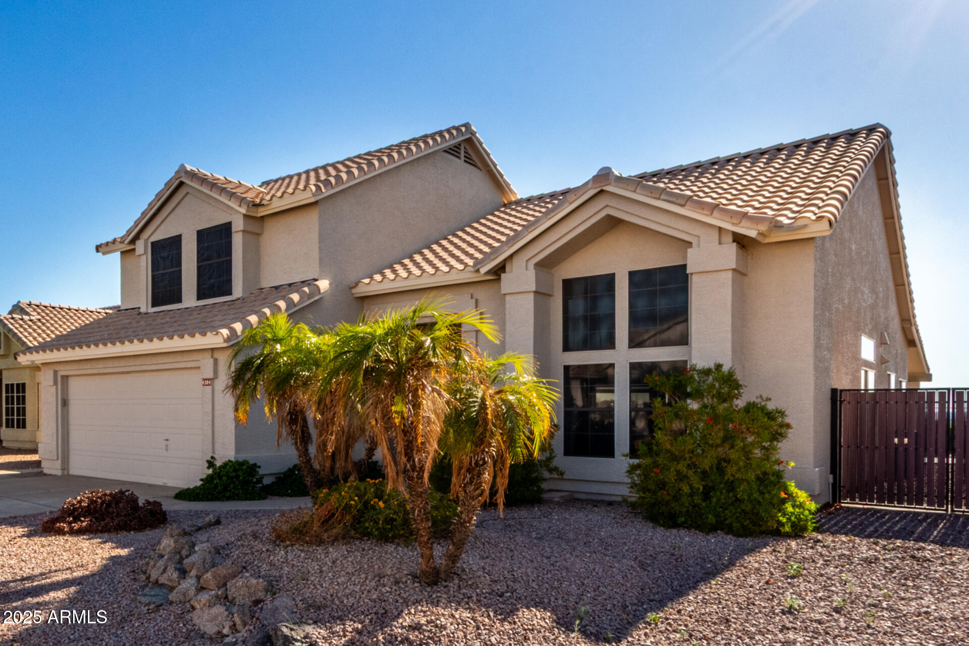 4304 North Ranier Mesa, AZ 85215 - Photo 6 of 33 05 Ranier