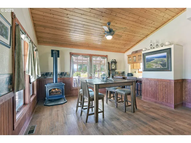 $6,300,000 | 3 Mile Nfg 49, Chiloquin, OR 97624