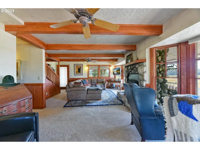 $6,300,000 | 3 Mile Nfg 49, Chiloquin, OR 97624