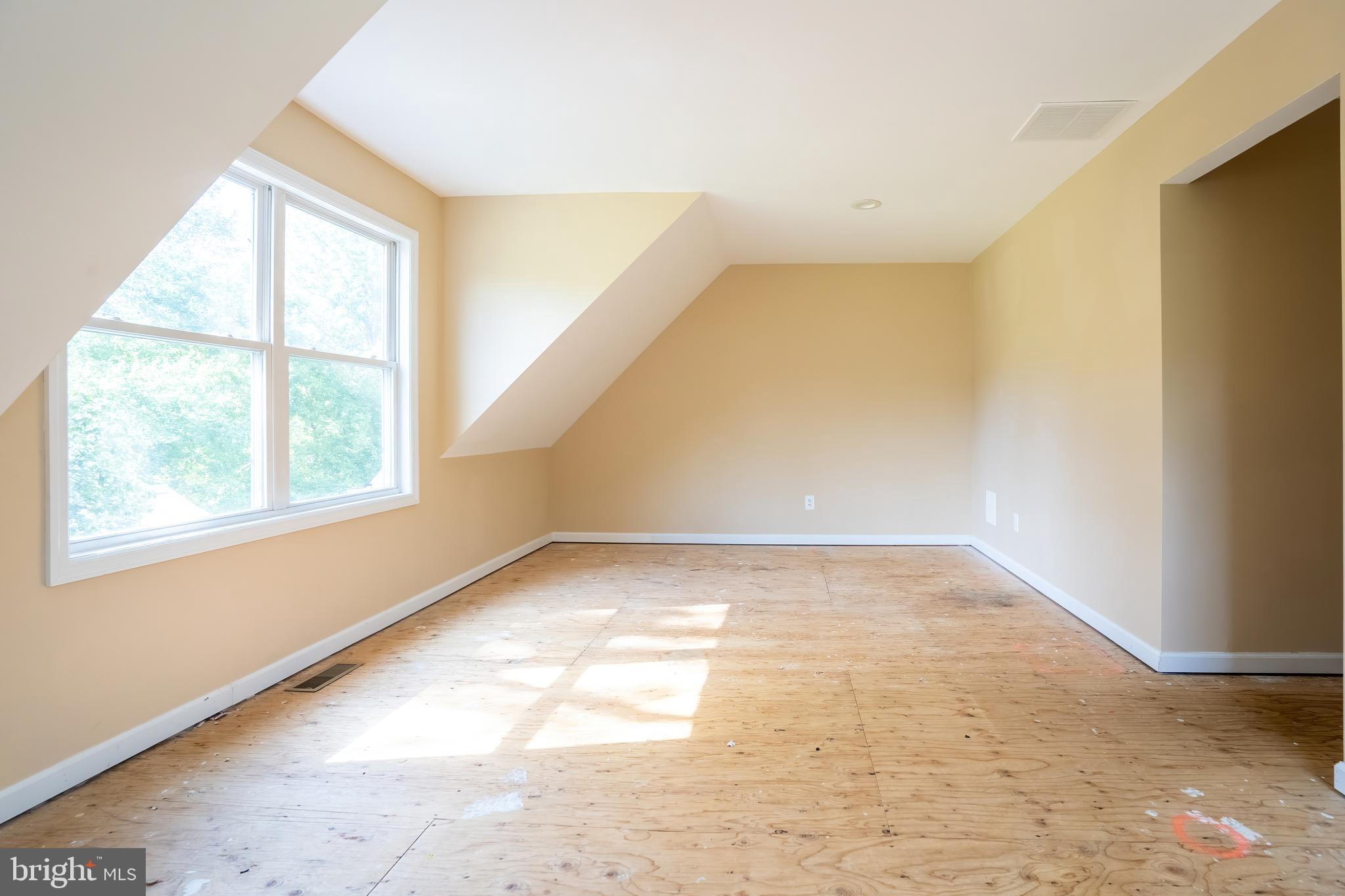 74 Woods Road Hightstown, NJ 08520 - Photo 24 of 57