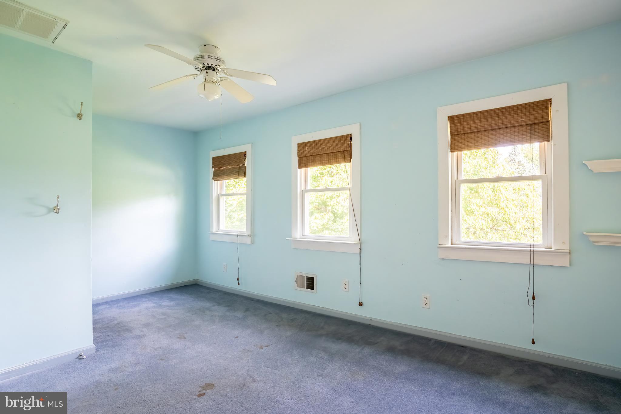 74 Woods Road Hightstown, NJ 08520 - Photo 40 of 57 an empty room with a window
