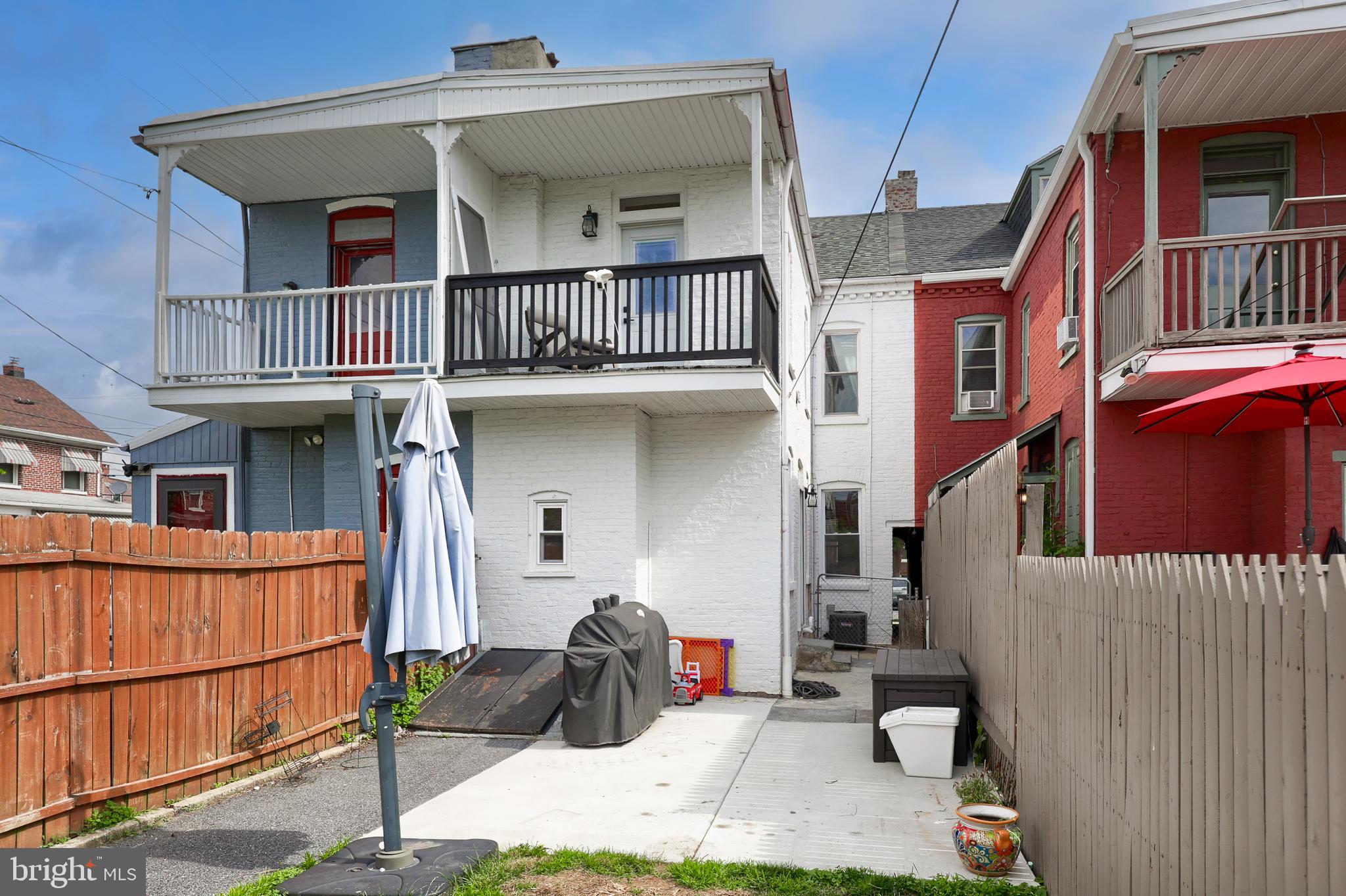 652 4th Street Lancaster, PA 17603 - Photo 33 of 39 Spacious back yard w concrete patio