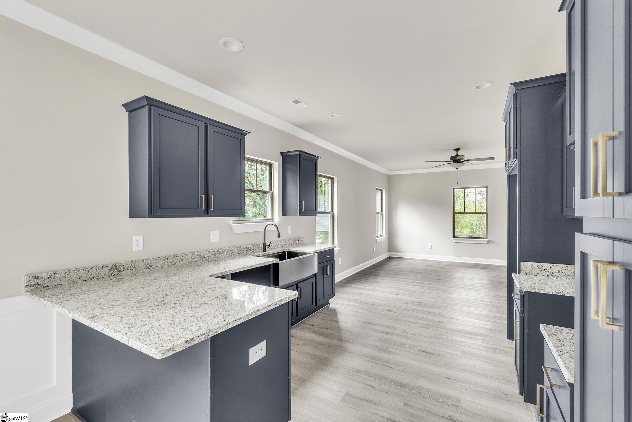 165 Riverside Drive Taylors, SC 29687 - Photo 7 of 25 Gallery Image 7