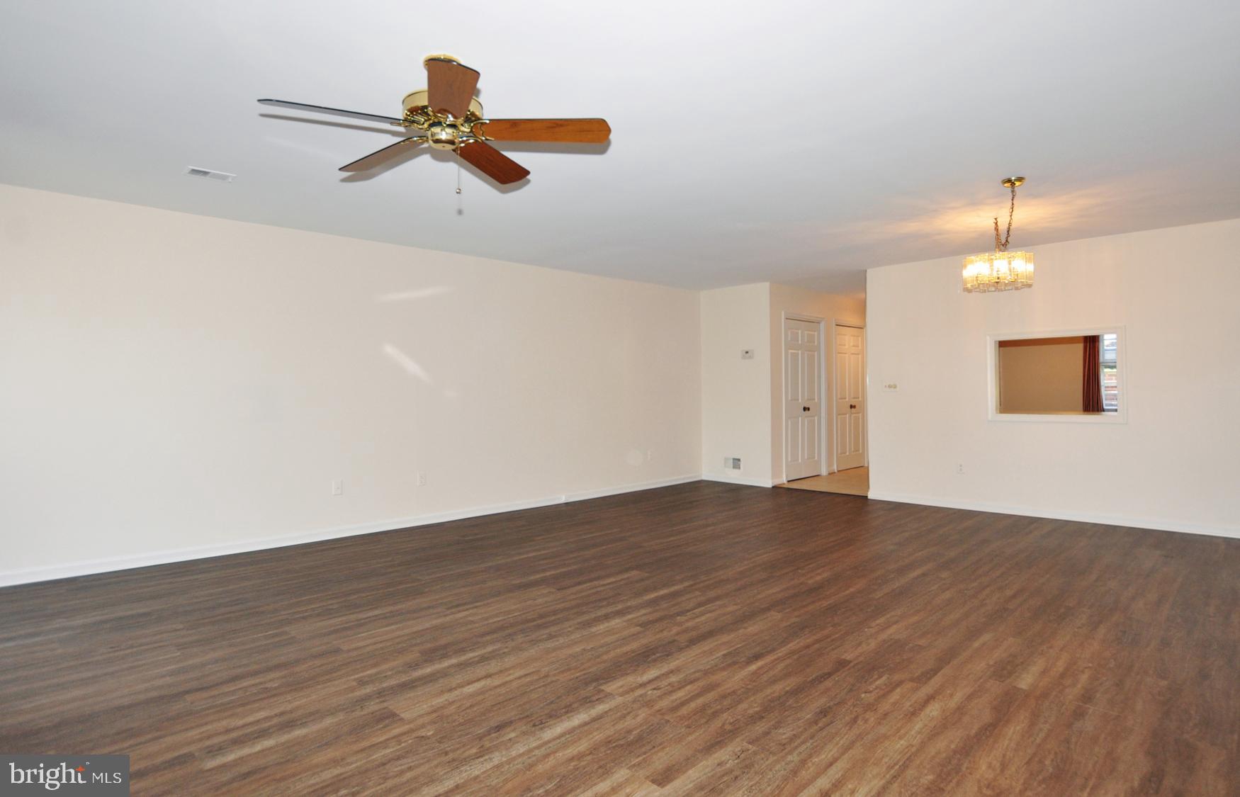 4847 Sangamore Road, Unit 24 Bethesda, MD 20816 - Photo 14 of 31 Living area reverse view